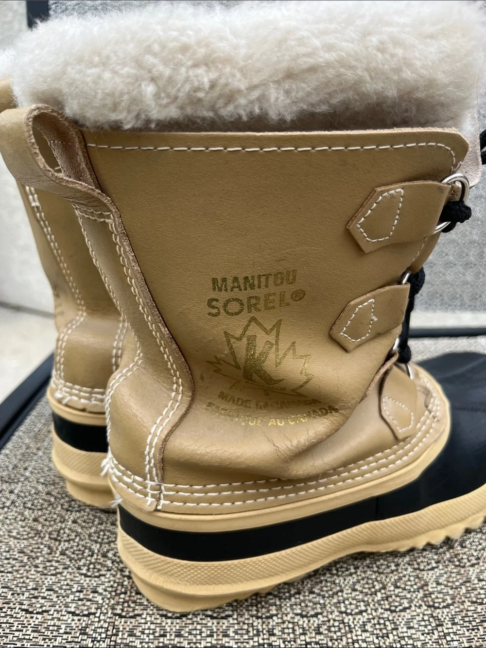 Sorel Women's Vintage Tan and Black Snow Boots Size 9